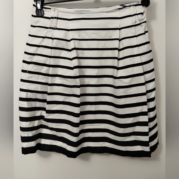 White House Black Market, Stripped Skirt Black & White - Picture 2 of 11